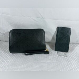 3043: Louis Vuitton Green Tiaga Wristlet & Checkbook Wallet Set